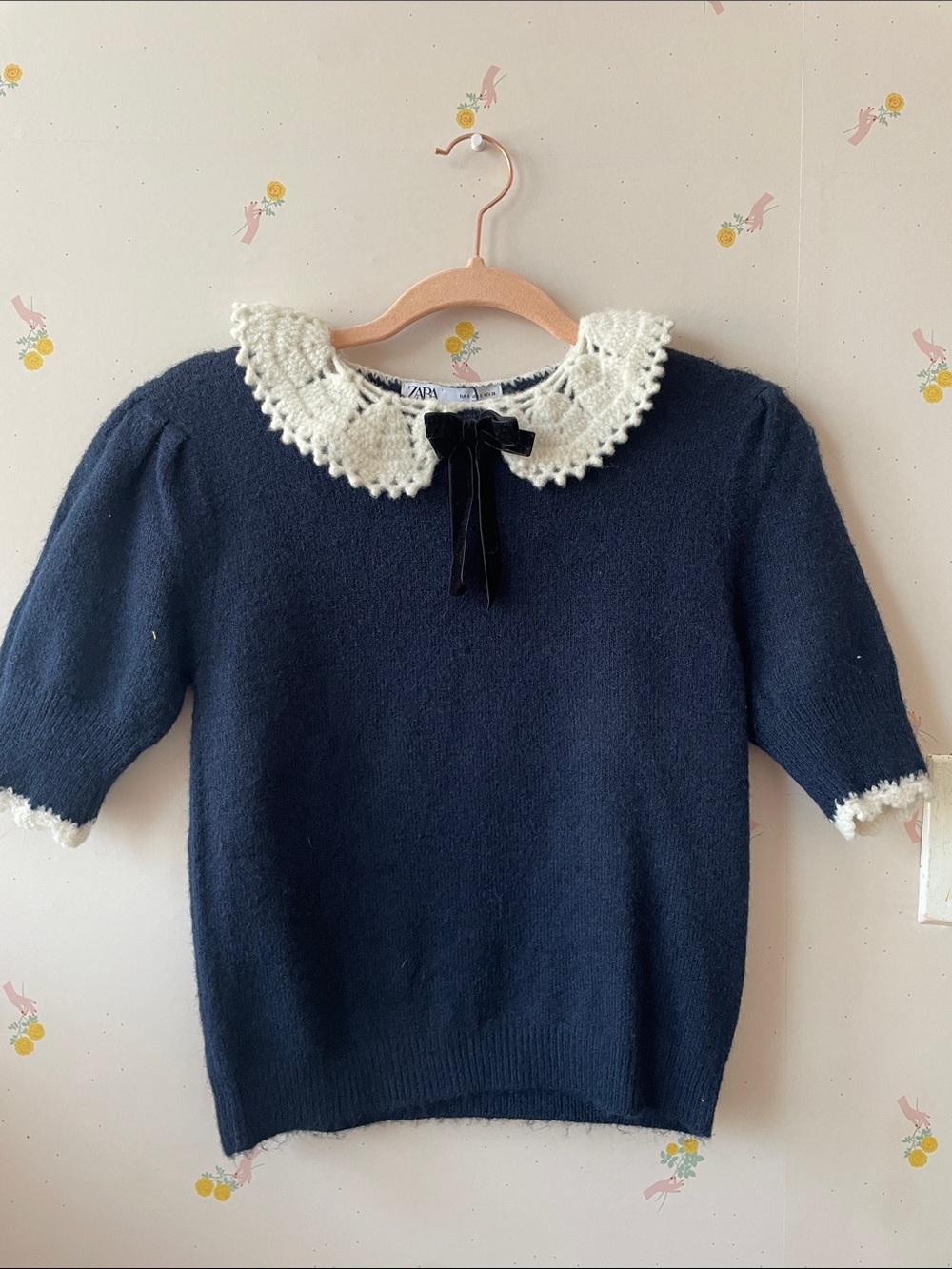 Zara Navy Short-Sleeve Knit Top with Cream Crochet Collar